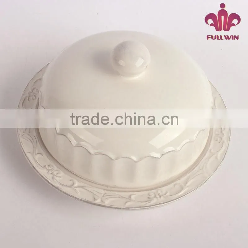 2014 Hot-selling White Ceramic Butter Dish with Lid
