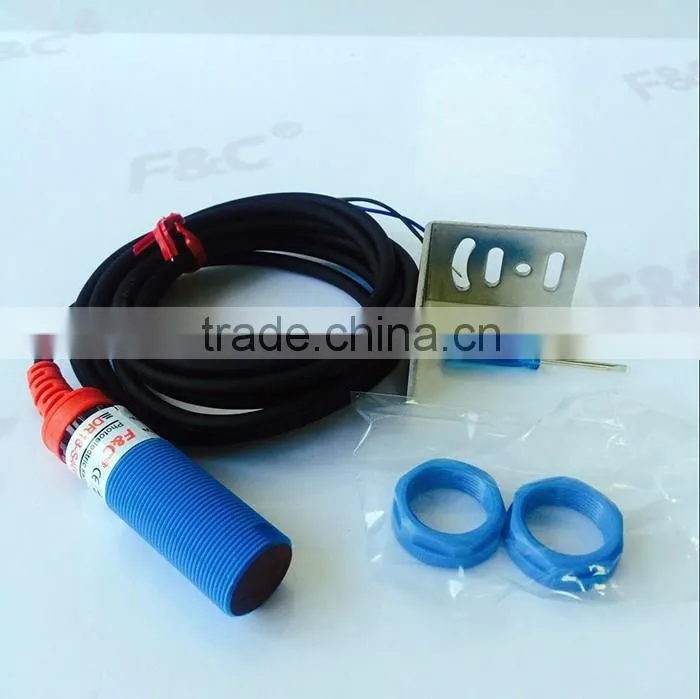 F&C DR18RI-S40N R2M M18 40cm sensing Diffuse photoelectric sensor