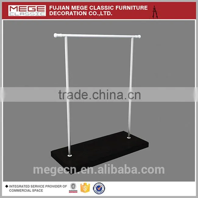 Fashion Design Metal Display Rack For Clothes