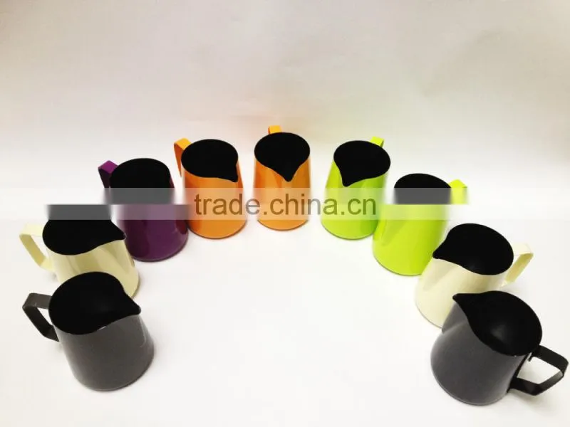 FDA drinkware milk pitcher with tube handle