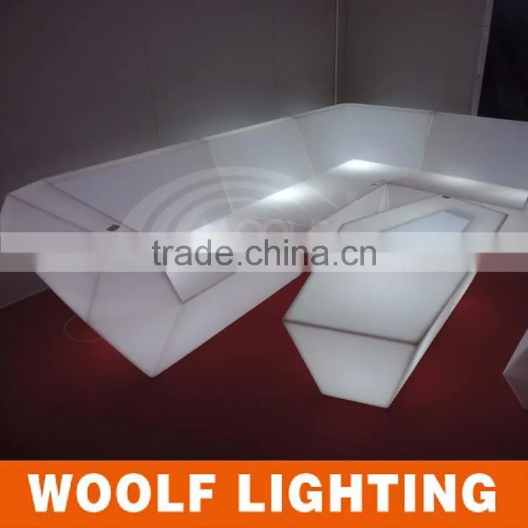 Modish Illuminated Decorative LED Casual Sofa for Tea House and Coffee Shop