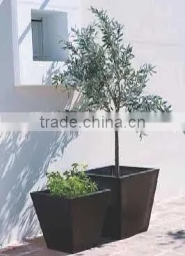 Durable PE rattan flower pot