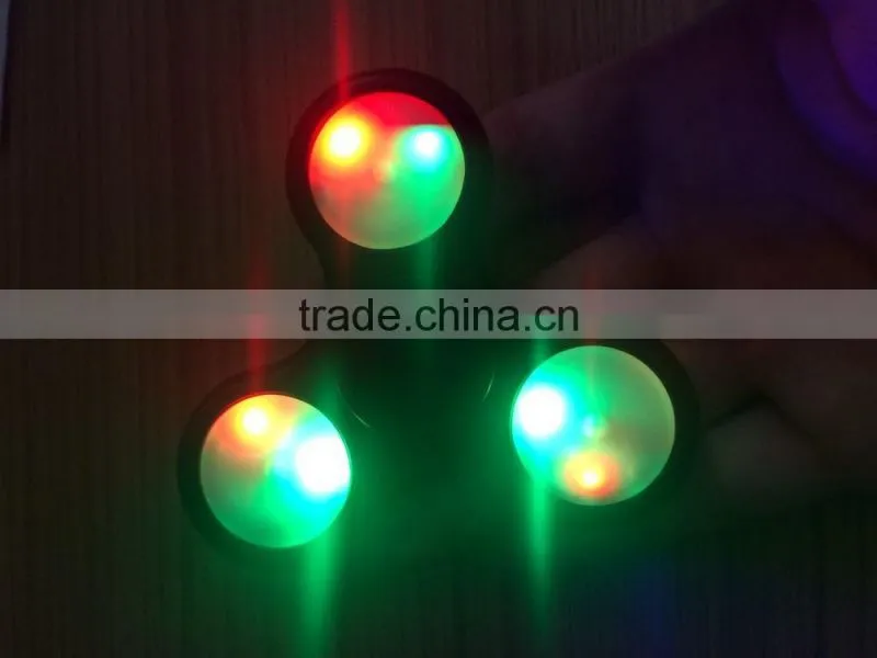 2017 New Finger EDC Hand Spinner alloy fidget spinner led flashing light