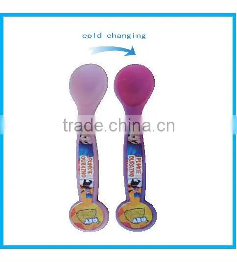 Attractive and creative Magic Plastic Color Changing Baby Spoon