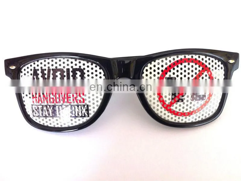 Promotional cheap sunglasses with customized Logo printed on pinhole lens