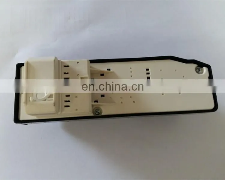 Power Window Regulator Master Switch 84820-06077