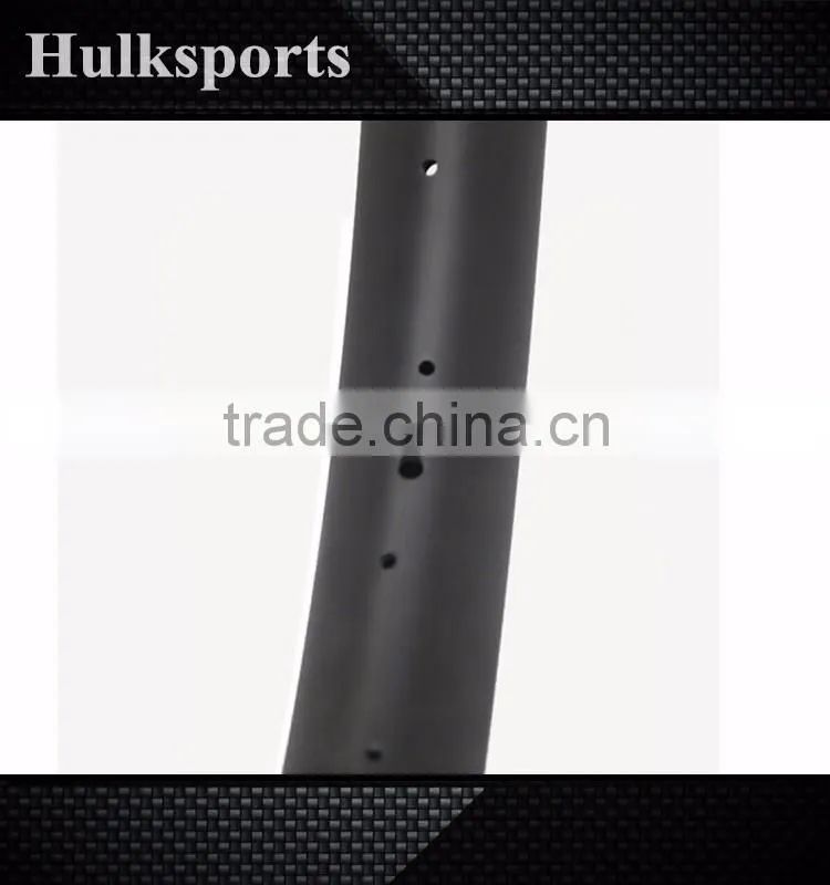 Factory price !! 29er* 52mm width bicycle rims carbon clincher Hookless Eyelet carbon bicycle rim hookless 29 carbon rim