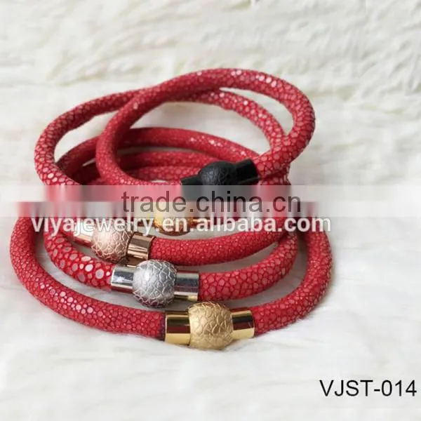 2016 New Arrival High Class Genuine Black Stingray Magnetic Closure Bracelet