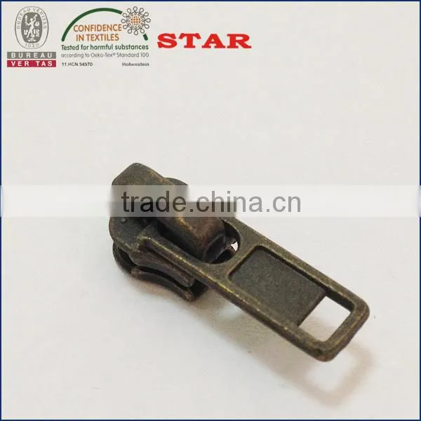 No.3 metal zipper puller DA slider antique brass color
