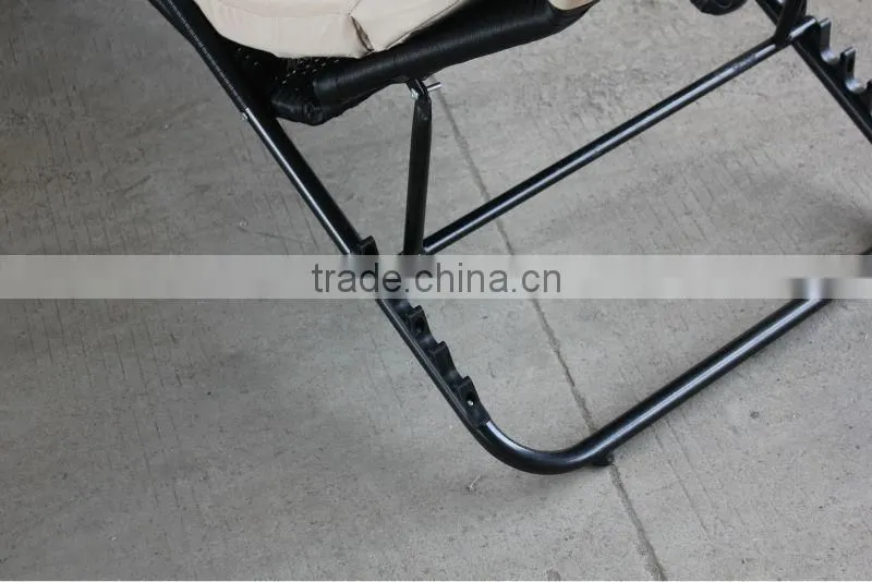 Pool Rattan Sunbed PE Rattan Steel Frame KD Design