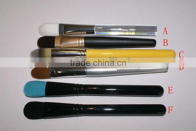 Professional synthetic foundation brush black handle