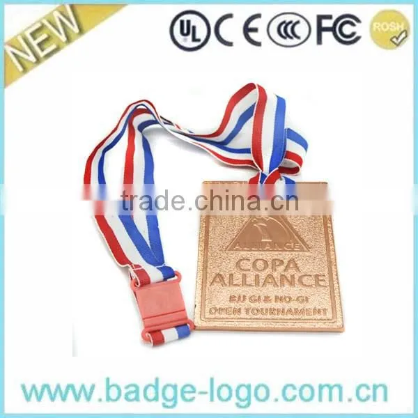 2016 Newest Design Silver Wholesale Sports Medals