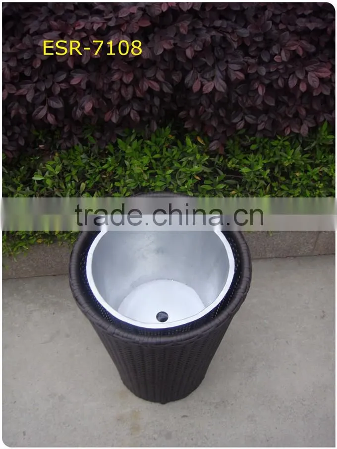 Handmade rattan garden flower pot