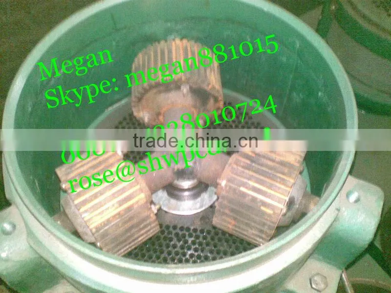 flat die wood pellet making machine 0086-15238010724