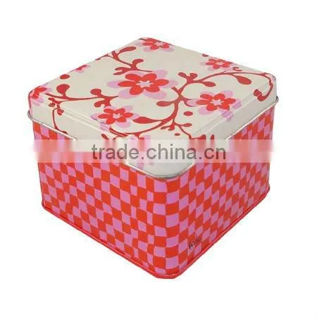 small decorative jewelry packing tin box
