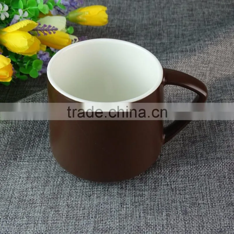 Stocked 400ml colorful glazed ceramic coffee mug/cup , ceramic beer mug with special handle standard for daily use