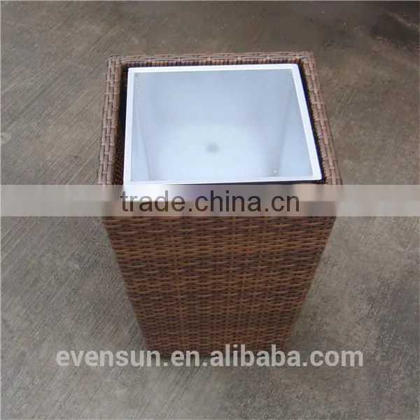 Outdoor rattan garden flower pot