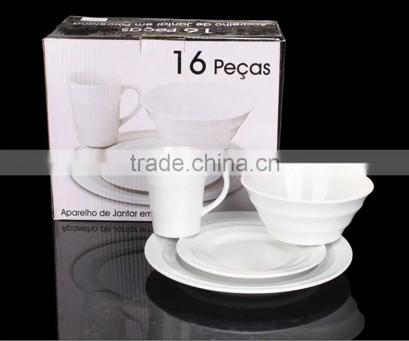 Embossed White Ceramic Porcelain Dinner Set
