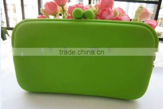 2016 Beautiful & Elegant Silicone Unique Cosmetic Bags