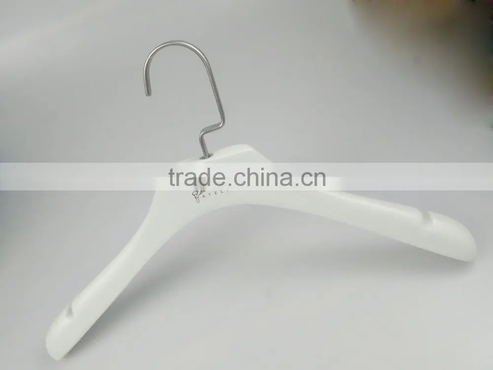 HA7069 white printed wood hanger women dress hanger for clothes store