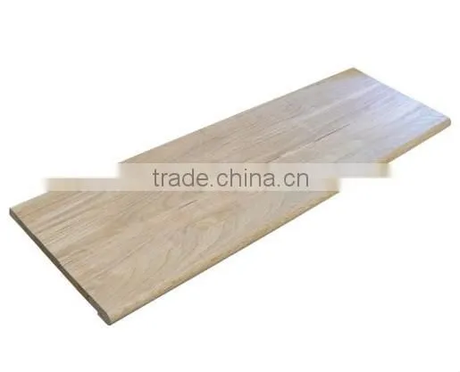 36" Triangle shape oak stair tareds