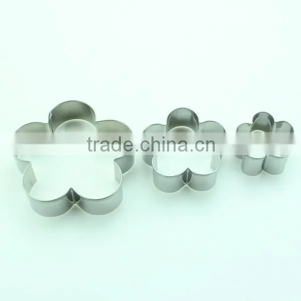 Stainless Steel Flower Shaped Cake Baking Mold