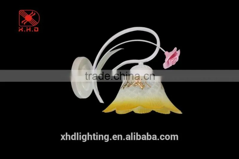 Showroom a Coozen Retro European whole sale chandelier pendant light fixture
