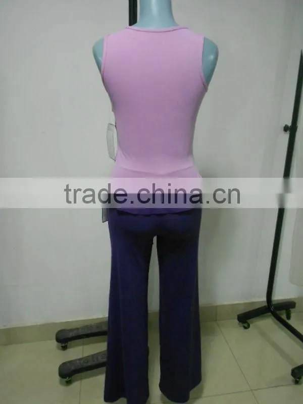 Fashionable stringer vest for bodybuilding
