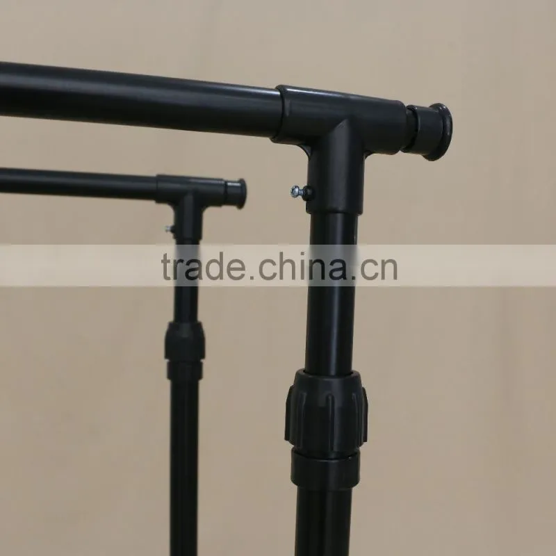 Adjustable metal display hanging rack with wheels