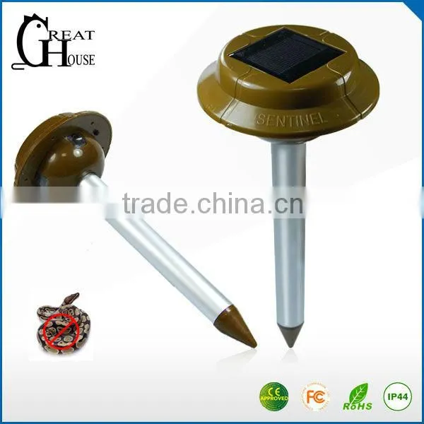 GH-318 Solar vibration snake chaser