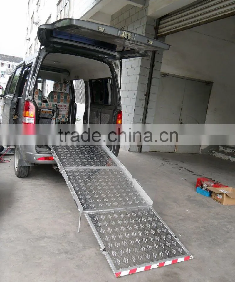 BMWR-3 Manual Wheelchair Ramp For Van