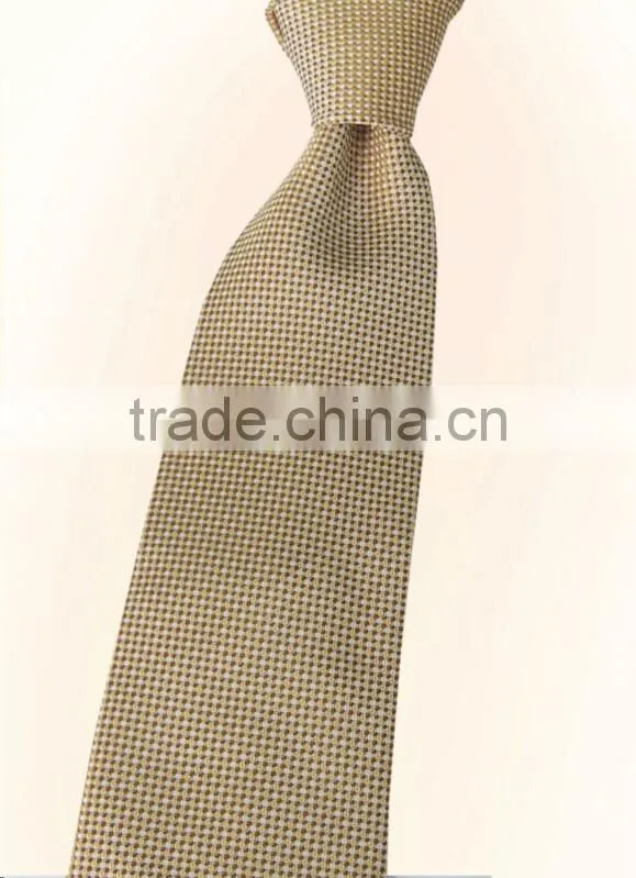 stripe design good quality man tie