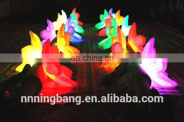 2018 ningbang hot sale LED inflatable flower chains for wedding decoration