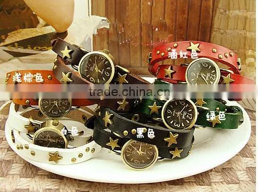 Pu leather wrap watch with stars on the strap