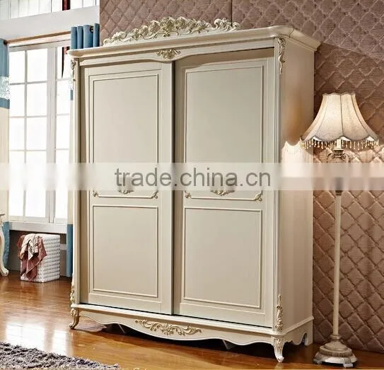 Luxury French Style Hand Carved Wooden MDF Panel Bedroom Sliding Door Cupboard Design
