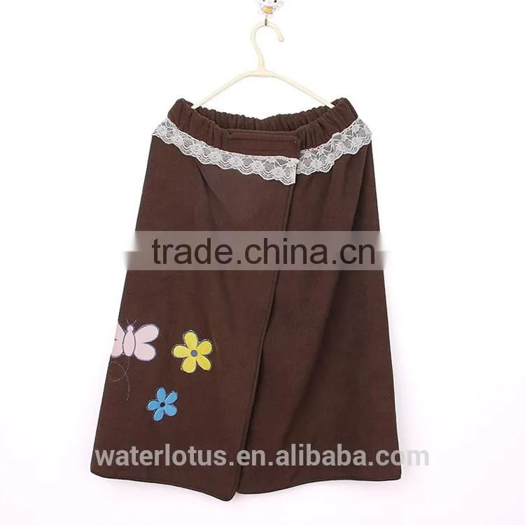 2014 china yiwu factory reliable supplier pretty practical towel bathrobe with embroidery