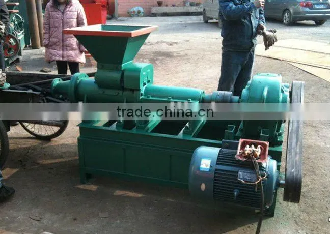 Charcoal/coal strip extruding machine from Licia