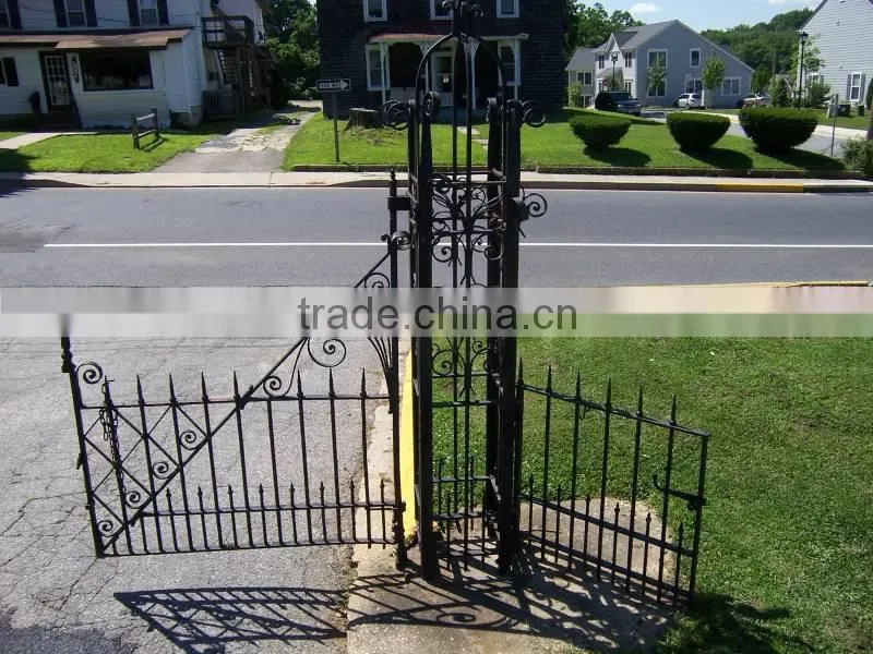 Factory sale metal garden arch with gate, iron gate, home gate arch design on alibaba online shopping
