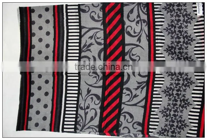 100% cashmere scarf