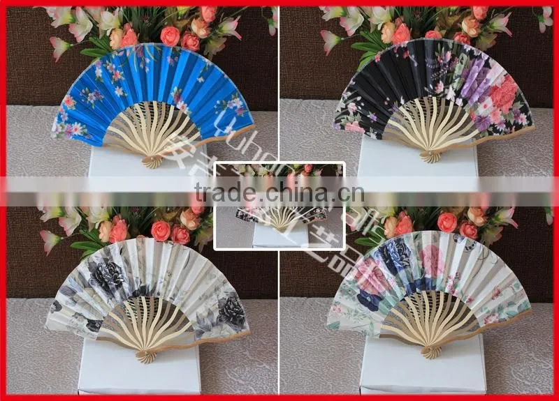 Dragon shape design bamoo cloth fan