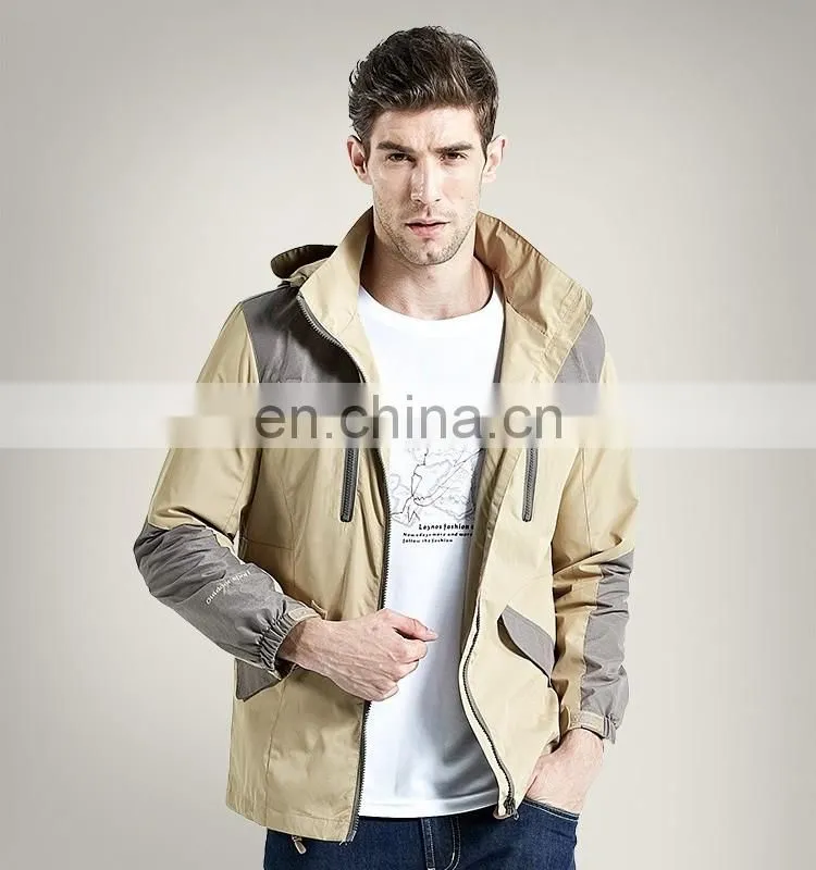 Mens winter breathable waterproof hiking jacket with pockets