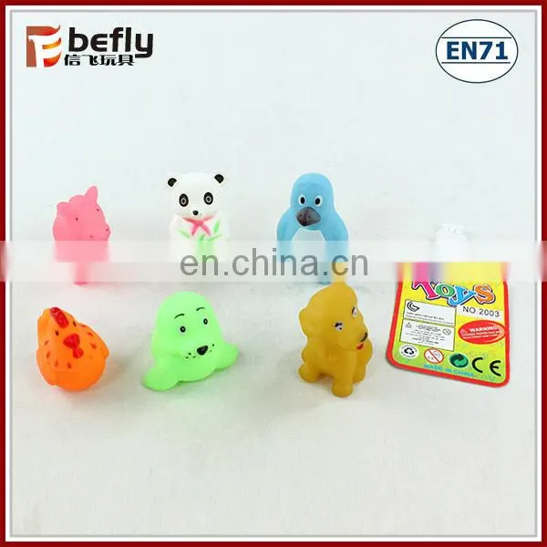 Cartoon animal rotocasting vinyl toys