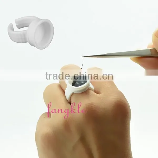 Hot selling eyelash extention tools white plastic wearable ring eyelash palette