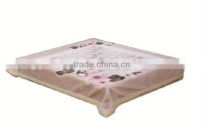 100% ployester printed raschel-knitted special-carving blanket