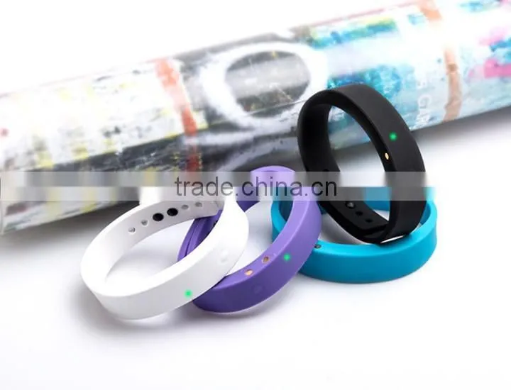 2014 New Fashion Sports Smart Wristband Intelligent Bluetooth Wearable Device With Incoming Call Reminder