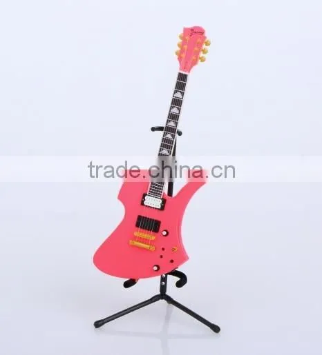 Small simulation plastic guitar figurines for collection