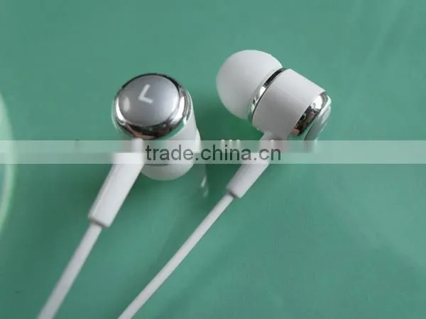Customized logo color High Bass stereo head phone for ipod