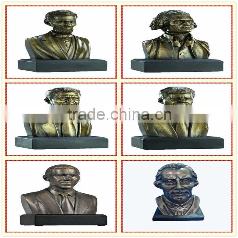 High Quality Handmade Resin Rooster Statues