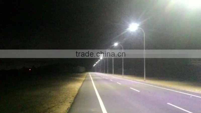 IP67 TUV GS LVD EMC Listed 40W-280W Stainless Steel Street Light Pole