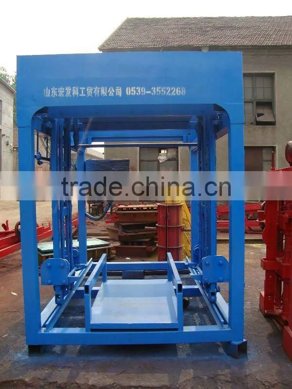 QT4-15D automatic hydraulic paver block machine in Algeria